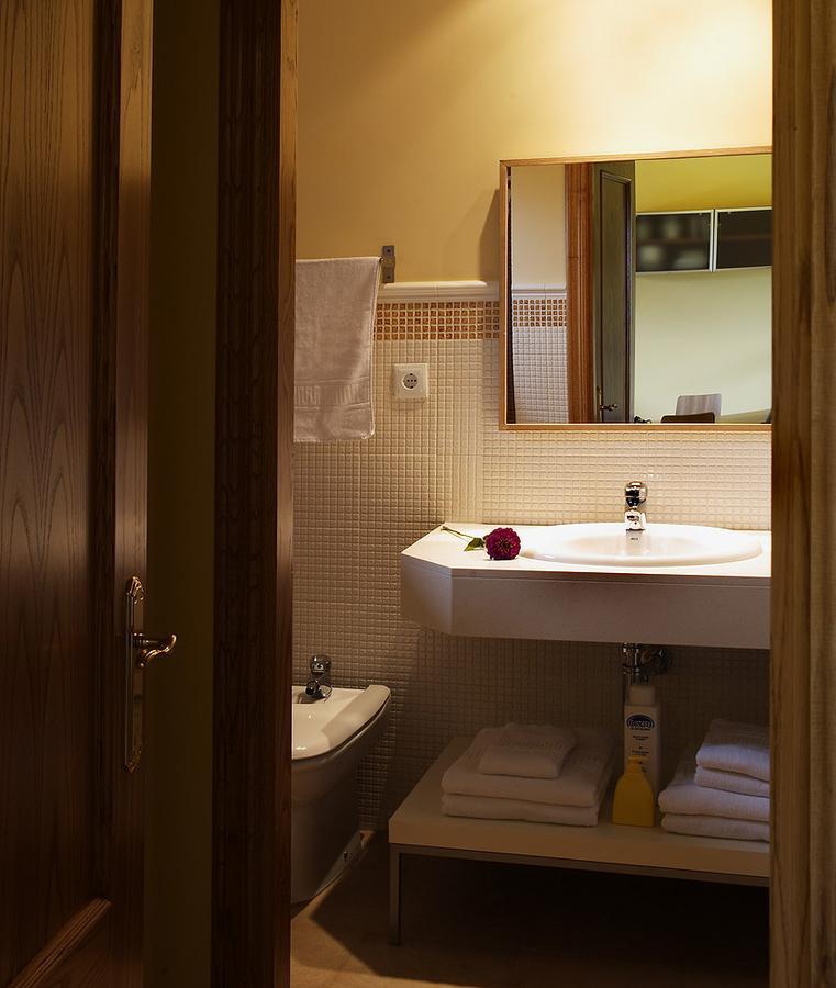 Apartamentos El Guindal Tapia De Casariego Luaran gambar