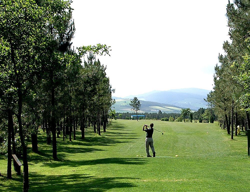 Apartamentos El Guindal Tapia De Casariego Luaran gambar