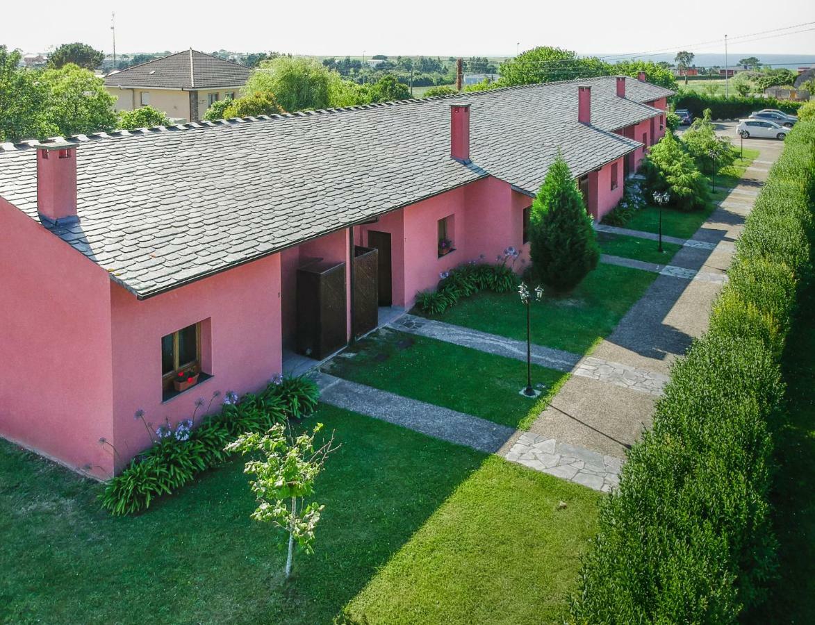 Apartamentos El Guindal Tapia De Casariego Luaran gambar
